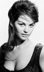 A lovely version of this classic samba from a sweet voiced siren of  yesteryear; from my beautiful music collection Sonia Rosa