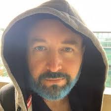 Ravi Grover's Instagram, Twitter & Facebook