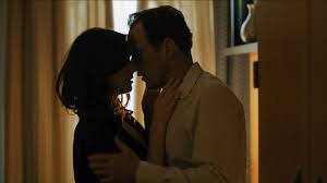 Yang gila, aktris helen mirren dan aktor malcolm mcdowell ternyata melakukan adegan hubungan intim di dalam ruang tertutup. Film Dewasa Produksi Luar Negeri