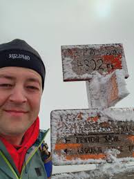 Hiking pants recommendations for durability and weather resistance