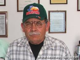 Reconocen trayectoria de Hilario Vázquez de la Torre