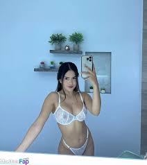 Karina Guerrero Free Nudes Album 11 Pictures | MasterFap.net