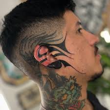 Desliza para ver el freehand 🏴 Neotribal para @ivan.dmnd Muchas gracias  por la entrega y libertad! 🏴‍☠️San Martín De Los Andes: Del 29 al 1 de  febrero. 🏴‍☠️Buenos Aires: Agenda Abierta @