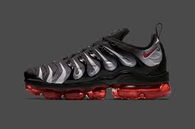 Preview Nike Air Vapormax Plus Red Shark Tooth Eu Kicks Sneaker Magazine Nike Air Shoes Kicks Shoes Running Shoes Fashion