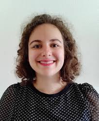 Angela Tabone's Instagram, Twitter & Facebook