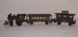 Vintage Cast Iron Toy Train Set 40 403 404 Locomotive Passenger And Caboose Toy Trains Set Toy Train Toy Trains Storage