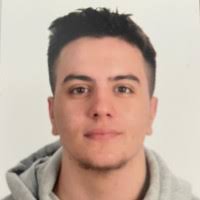 90+ perfiles de «Coker»