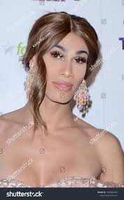 Layla James's Instagram, Twitter & Facebook