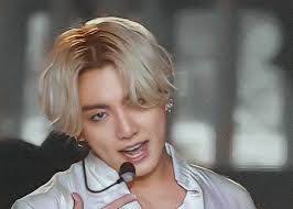 People are fainting (k not really but like, it's mayhem). Blonde Jungkook 2021 Selca Find And Save Images From The Jungkook Selca Collection By Vkook Real Love Bts Esin On We Heart It Your Everyday App To Get Lost In What You Love