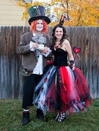 She borrowed the tutu from rosie when she was the cheshire cat last year! 20 Diy Alice In Wonderland Costume Ideas Best Alice In Wonderland Halloween Costumes