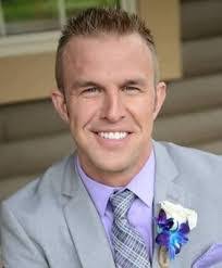 Holly Carmin's Instagram, Twitter & Facebook