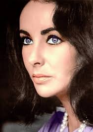 Megan Fox🧜‍♀️💕 9 Women with Most Beautiful Eyes in The World -- 👉  https://bit.ly/3jw9kfC