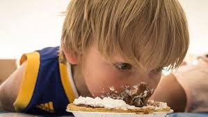 Livonia Spree: Pie-eating contest sponsored by Livonia Observer
