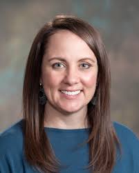 Kelly Schultz's Instagram, Twitter & Facebook