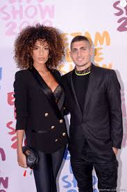 Le psg soutient marco verratti. Marco Verratti Et Sa Compagne Jessica Aidi Photocall Etam Live Show 2019 Au Stade Roland Garros A Paris Le 24 Septembre 2019 C Rachid Bellak Bestimage Purepeople
