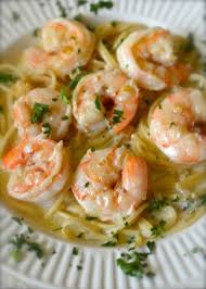 Shells Garlic Shrimp Pasta With White Wine Sauce Copykat Recipes Recipe Copykat Recipes Recipes Seafood Recipes