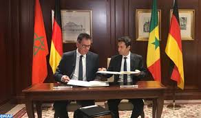 L'allemagne nous vend des véhicules à moteur, des pièces de rechange, des machines, des les députés du land de brême n'ont rien à faire des échanges avec le maroc, parce que l'essentiel de. L Allemagne Et Le Maroc Signent Un Partenariat Dans Le Cadre De L Initiative Compact With Africa