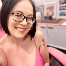 Amy Doak (@amywritingbooks) • Instagram photos and videos