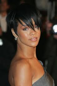 Also, the optimal fashionable haircut in 2021 for triangular faces is a square. Top Pretty Pixie Haircuts Of All Time