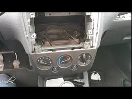 Smontare Rimuovere Plancia E Radio E Sostituzione Lampadine Ford Fiesta 2007 Youtube