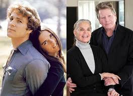 Farrah fawcett and ryan o'neal attend the chances are premiere on march 5, 1989, in new york city photo: 45 Years After Love Story Ali Macgraw And Ryan O Neal Reunite To Tour Love Letters Ali Macgraw Movie Stars Love Story