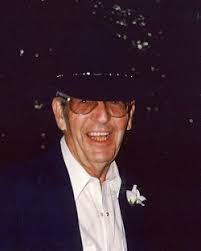 Debra Spratlin's Instagram, Twitter & Facebook