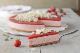 Almette Himbeer Frischkase Torte Ein Leckeres Almette Rezept Rezept Almette Lebensmittel Essen Rezepte