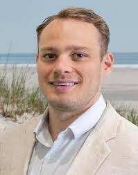 Andrea Moffatt's Instagram, Twitter & Facebook