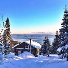 A Guide To The Best Ski Resorts Near Montreal Montreall Com Best Ski Resorts Best Skis Ski Resort
