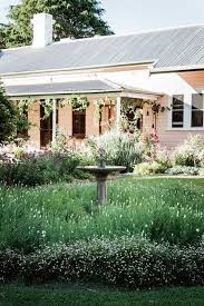 Dustjacket Attic A Home In The Country An Australian House Great Pin For Oahu Architectural Design V Farmhouse Garden Country Garden Decor Cottage Garden