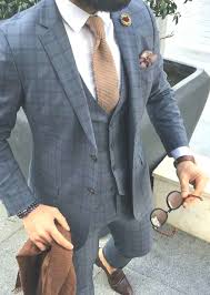 Hipster Bart Und Manner Anzug Kariert Sonnenbrille In Braun Brauner Blazer Dunkle Schuhe Elegante Tweed Anzug Vintage Hochzeitsanzuge Manner Anzug