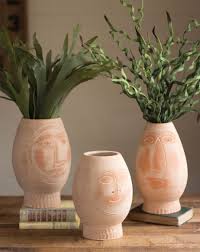 Decorative Objects And Accent Decor Dear Keaton In 2020 Quirky Vases Face Vase Face Planters