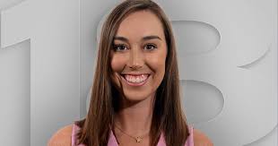 Maggie Davis's Instagram, Twitter & Facebook