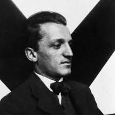 Crkni glupane dolaze mudraci!" po prvi put na jednom mestu  postjugoslovenskoj čitalačkoj publici donosi široki izbor iz tekstualnog  nasleđa nadgenijalnog Branka Ve Poljanskog. Knjiga obuhvata period između  1920. i 1940. godine, i