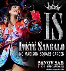 Usando um vestido verde curtinho, ivete sangalo sensualizou em show ao colocar o microfone no decote. Madison Tour Wikipedia A Enciclopedia Livre