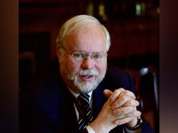 Fellowship in pharmacology to continue the legacy of outstanding scientist  and educator