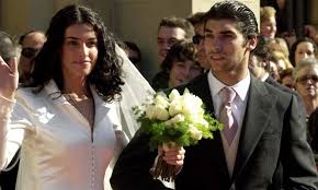 Romero, quien ahora tiene 20 años, se volvió parte de a lo largo de los años, su relación ha pasado por muchos altibajos. La Otra Boda De Cayetano Rivera Informalia Es