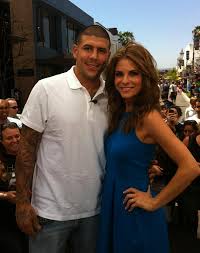 Aaron Hernandez Pics In 2020 Hernandez Aaron Professional Football