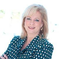 100+ perfiles de «Eileen M»