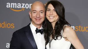 Mackenzie Bezos Who Is Amazon S Jeff Bezos Wife Mackenzie Bezos Well Actually Mrs Bezos Is Soon To Be Jeff Bezos Ex Wi Amazon Jeff Bezos Bezos Jeff Bezos