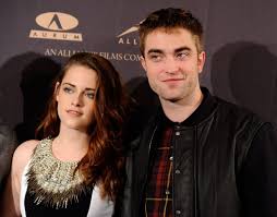 Though most famous for her role as isabella bella swan in the сумерки (2008) saga, kristen stewart has been a working actor since her early. Twilight Robert Pattinson Shared The Secret To His Chemistry With Kristen Stewart In The Movie