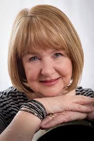 Crown Princes Chosen Bride: Kandy Shepherd: 9789351069843: Amazon.com: Books