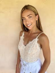 Le porté mythique de dirty dancing réussi. Qui Est Ines Vandamme La Nouvelle Danseuse De Danse Avec Les Stars Video Stars Actu