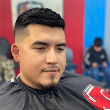 Universal salón @ Midlothian, Virginia