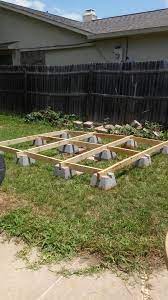 Im building a 10x10x 2 foot off the ground freestanding (not attached to anything)deck.what size framming lumber would yous suggest.i have a bunch of pt 2x6s at no cost to me,brand new also.i was thinking of using them.i would. Diy Floating Deck 10x10 Floating Deck Backyard Pool Designs Diy Deck