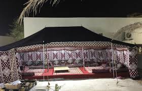 بيوت شعر مبطنة جوانب