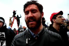 Edward Lang's Instagram, Twitter & Facebook