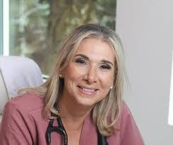 Natalie Laux's Instagram, Twitter & Facebook