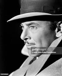 168 George Brent Actor Stock Photos, High-Res Pictures, and Images