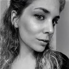 Annie Frances's Instagram, Twitter & Facebook